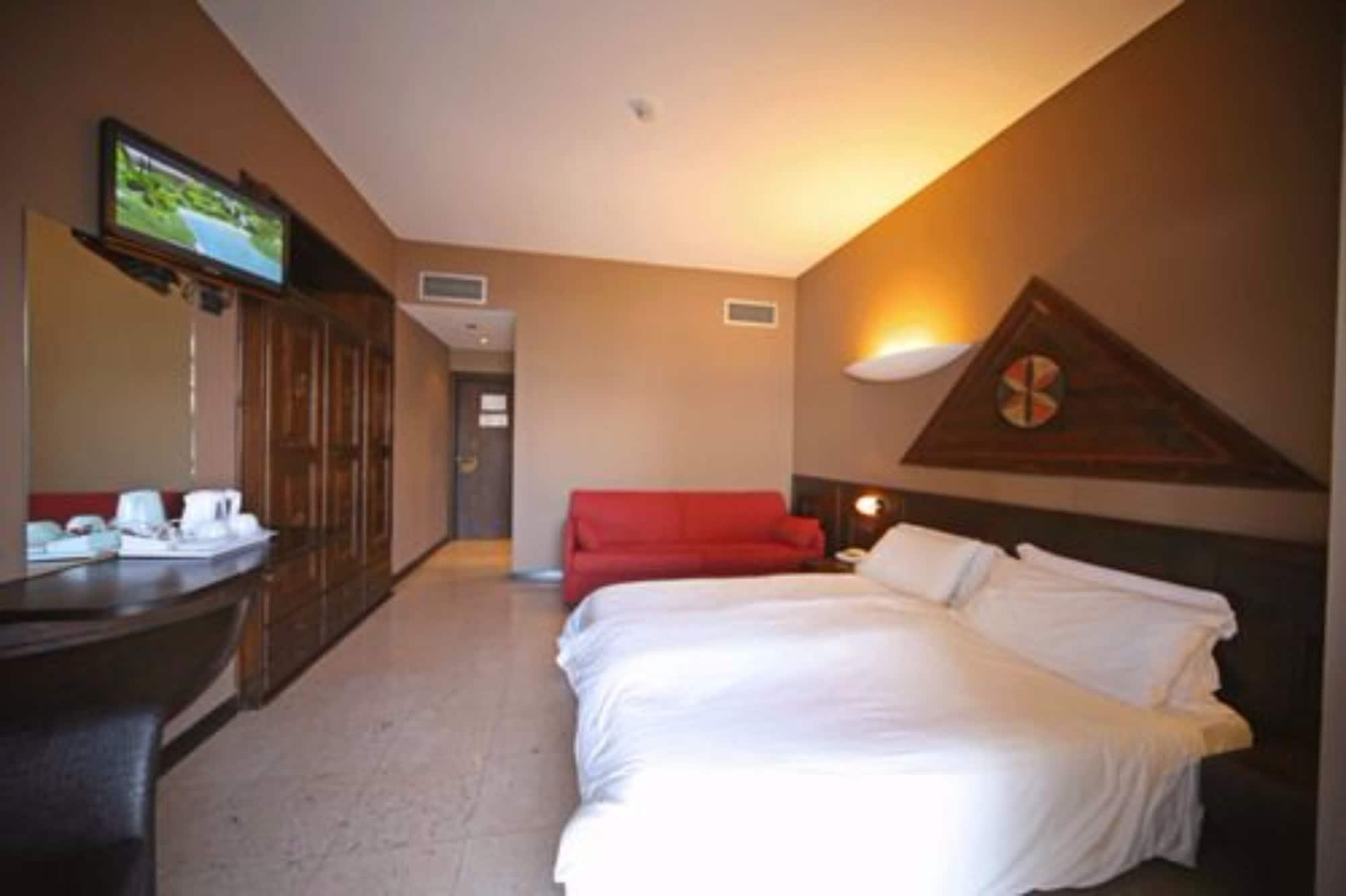 Hotel La Pauel Σιρμιόνε Εξωτερικό φωτογραφία