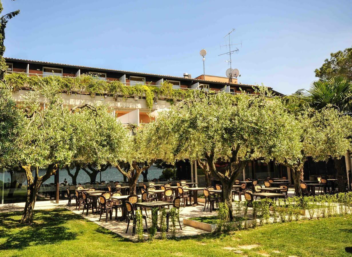 Hotel La Pauel Σιρμιόνε Εξωτερικό φωτογραφία